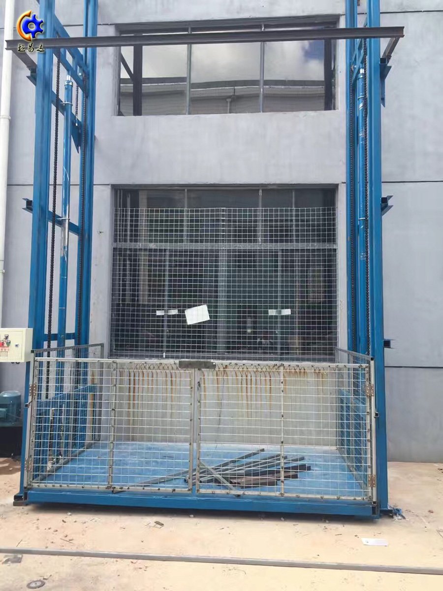 導軌鏈條式升降平臺 導軌鏈條式升降平臺