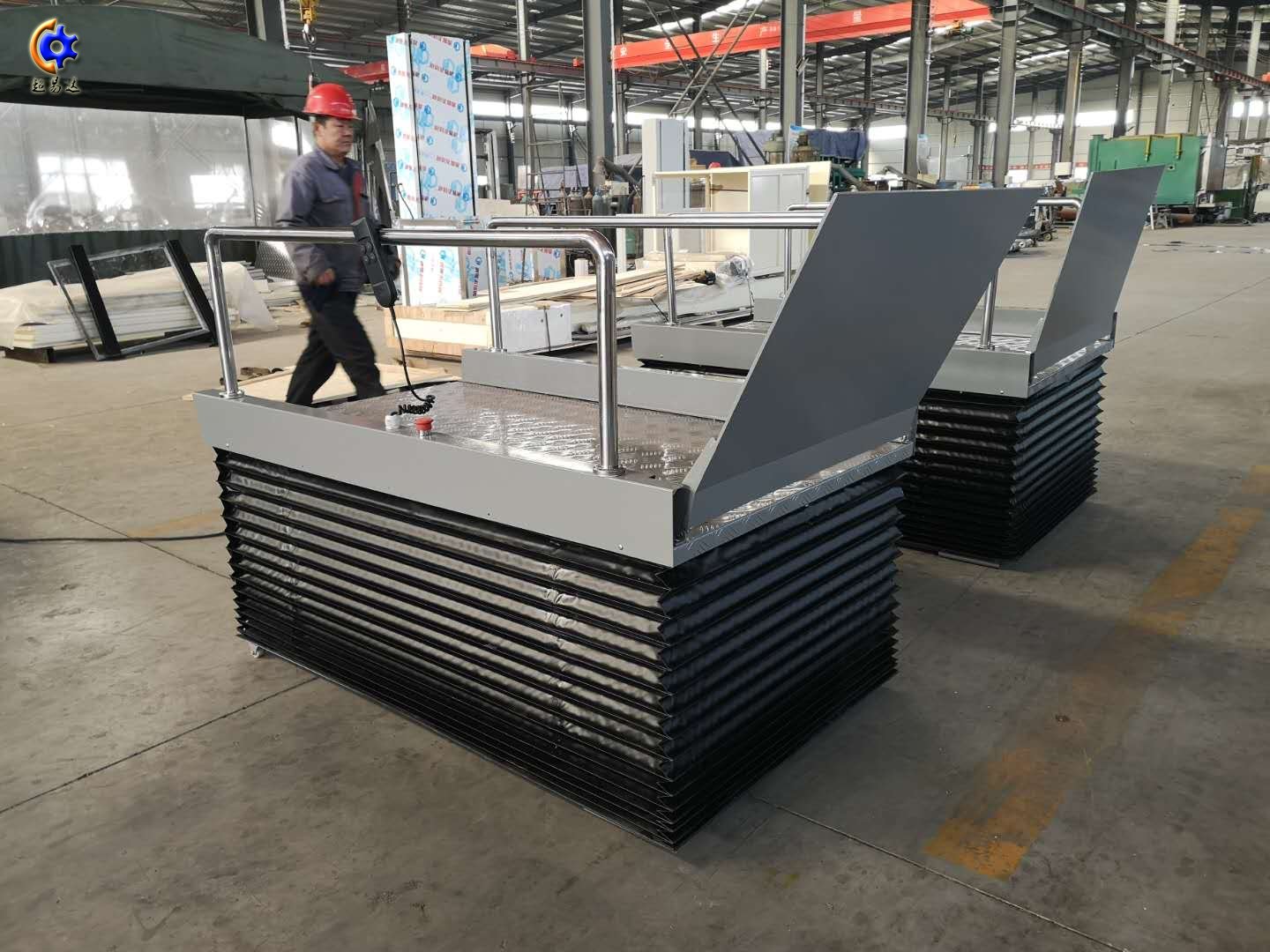 超薄型無障礙升降機 超薄型無障礙升降機